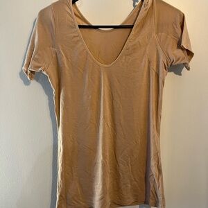 Numi The Signature Tan Short Sleeve Women's Tee Undershirt